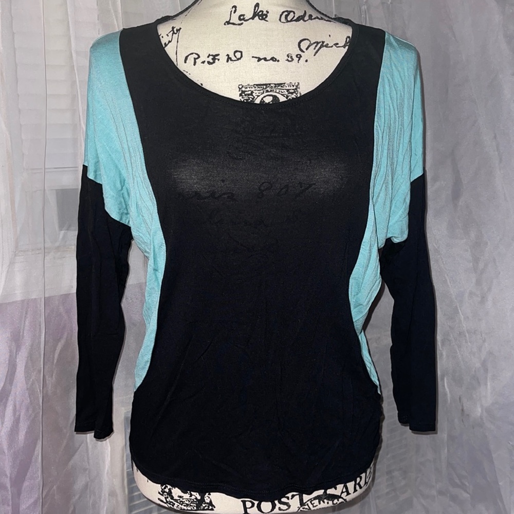 Black & Powder Blue Long Sleeves Top